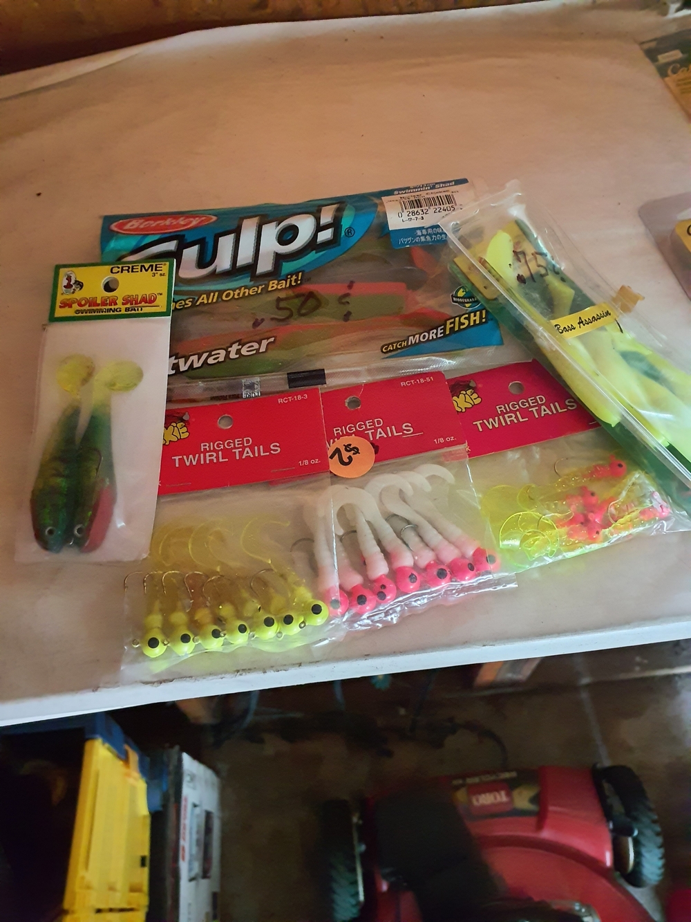 Cabela's Yellow and Pink Freshwater Rigged Twirl Tails and Gulp Bait Assortment